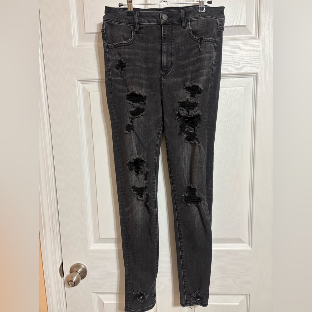American Eagle Outfitters Black Distressed Skinny Jeans